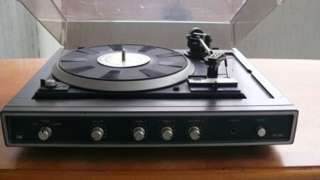 Dual HS 132 Schallplattenspieler