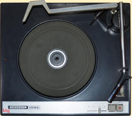 Grundig, Philips GC 035 Plattenwechsler